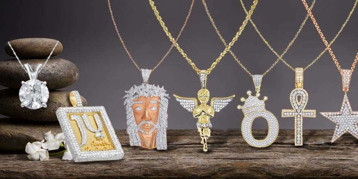 The Future of Bling Bling Jewelry: New Trends and Innovations to Look Out For