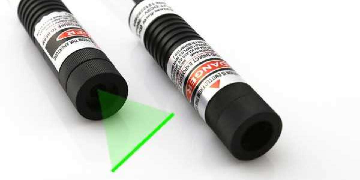 How to operate a highly precise glass coated lens 532nm green line laser module