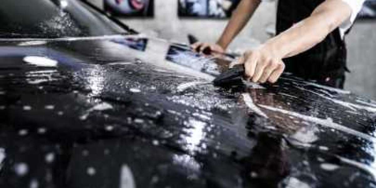 Unlocking the Science Behind Hydrophobic Car Paint Protection